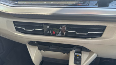 Volkswagen Multivan 2.0 TSI Style 5dr LWB DSG Petrol Estate